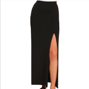 American Eagle black ribbed maxi skirt